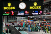 GP LAS VEGAS, Lance Stroll (CDN) Aston Martin F1 Team AMR23 makes a pit stop.
18.11.2023. Formula 1 World Championship, Rd 22, Las Vegas Grand Prix, Las Vegas, Nevada, USA, Gara Day.
- www.xpbimages.com, EMail: requests@xpbimages.com © Copyright: Batchelor / XPB Images