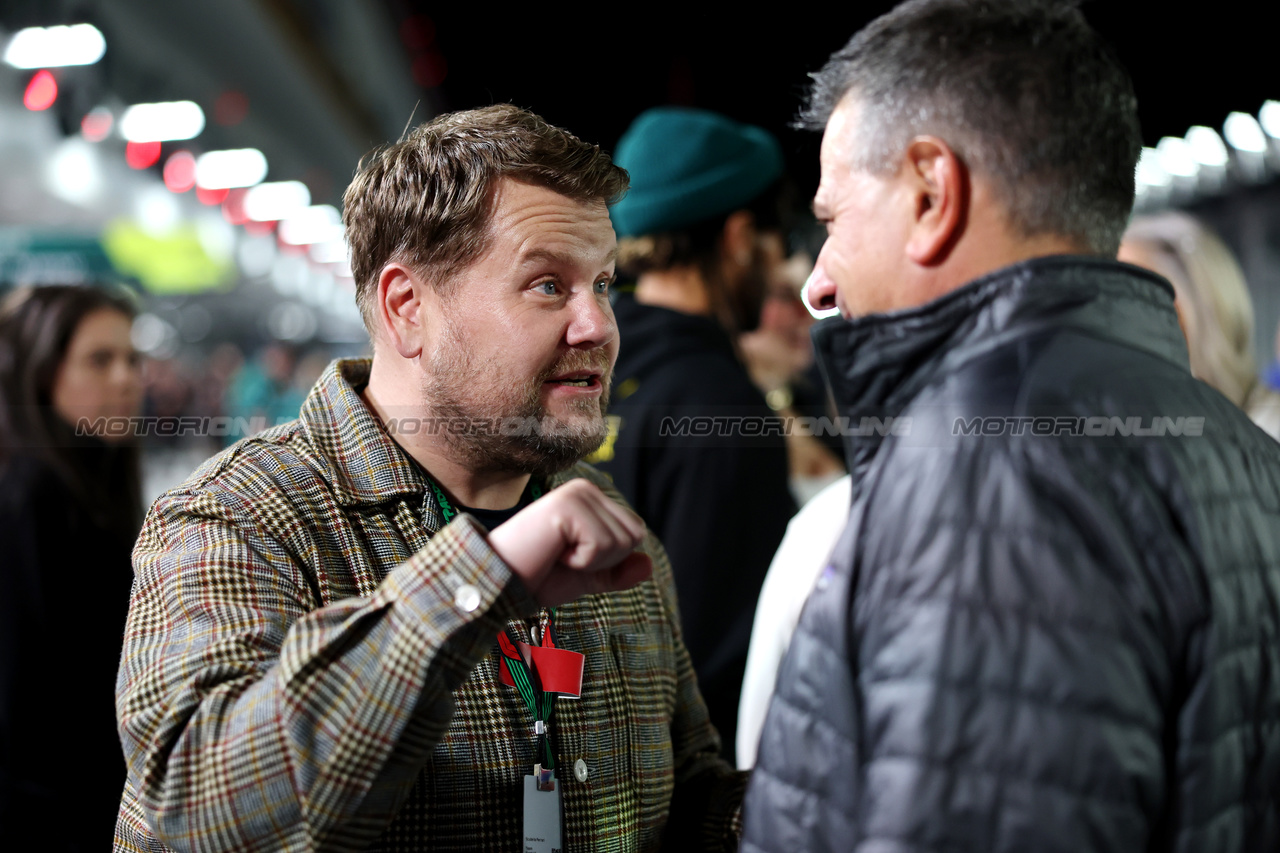 GP LAS VEGAS, James Corden (GBR) Actor.

16.11.2023. Formula 1 World Championship, Rd 22, Las Vegas Grand Prix, Las Vegas, Nevada, USA, Practice Day.

 - www.xpbimages.com, EMail: requests@xpbimages.com © Copyright: Staley / XPB Images