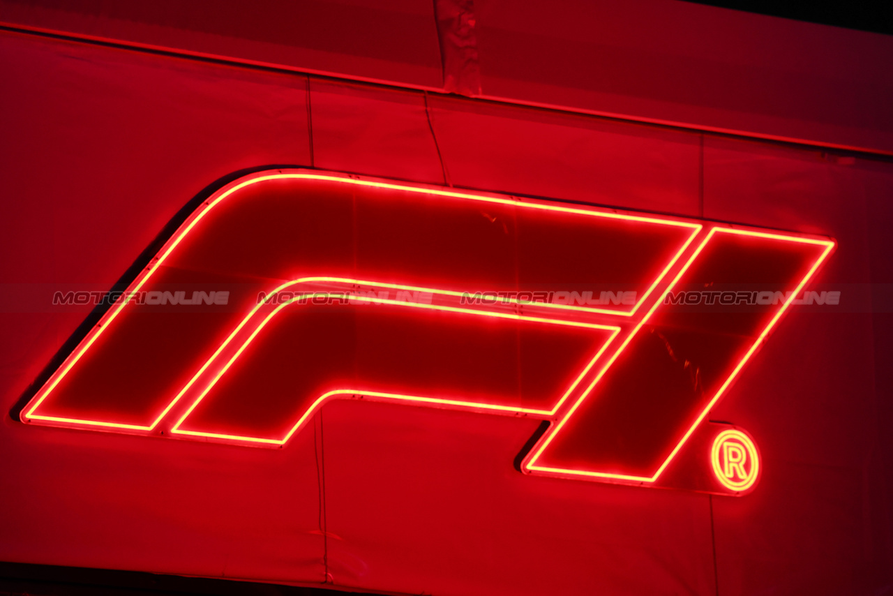 GP LAS VEGAS, F1 logo.

16.11.2023. Formula 1 World Championship, Rd 22, Las Vegas Grand Prix, Las Vegas, Nevada, USA, Practice Day.

- www.xpbimages.com, EMail: requests@xpbimages.com © Copyright: Batchelor / XPB Images