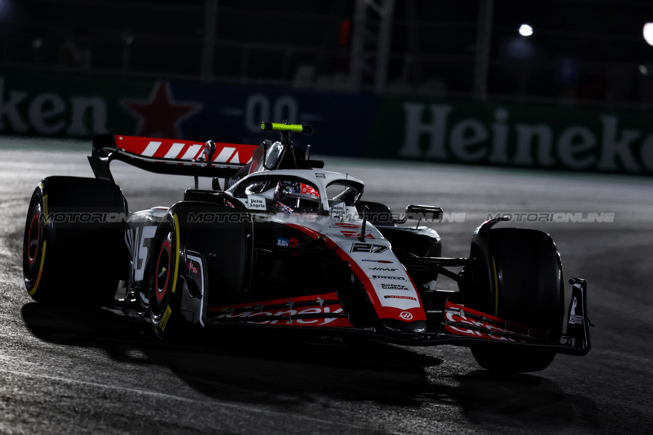 GP LAS VEGAS, Nico Hulkenberg (GER) Haas VF-23.

16.11.2023. Formula 1 World Championship, Rd 22, Las Vegas Grand Prix, Las Vegas, Nevada, USA, Practice Day.

- www.xpbimages.com, EMail: requests@xpbimages.com © Copyright: Moy / XPB Images