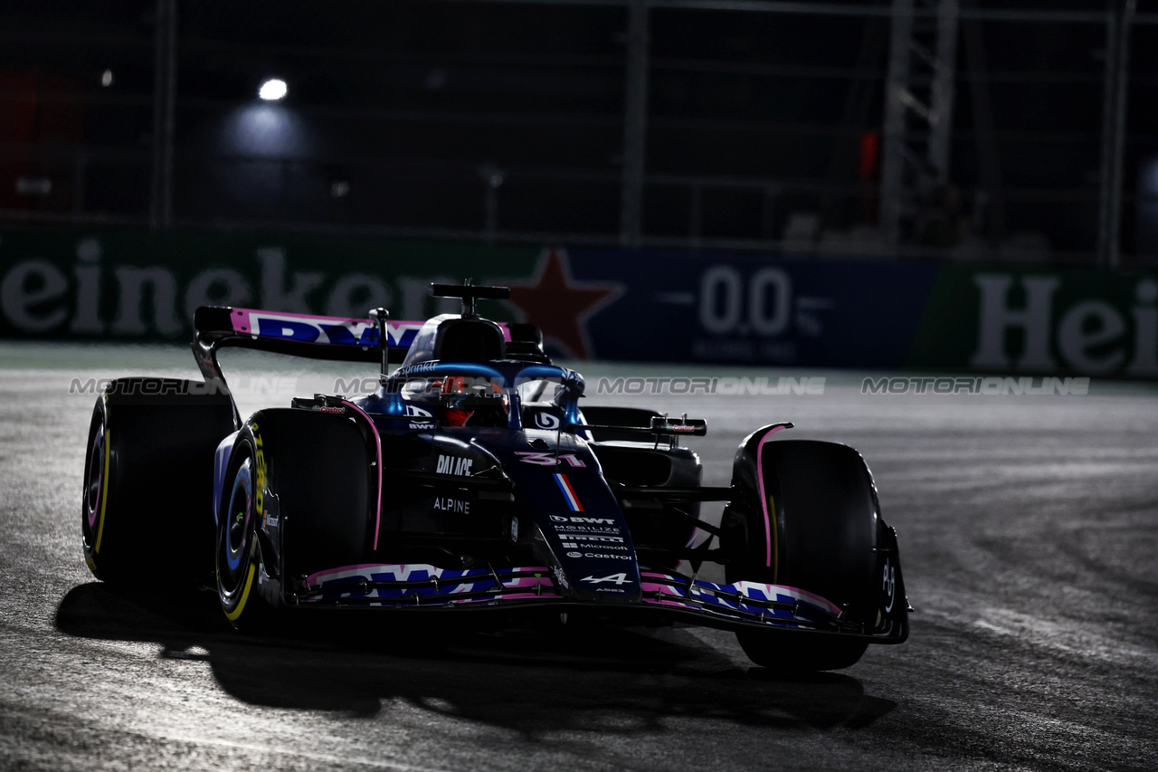 GP LAS VEGAS, Esteban Ocon (FRA) Alpine F1 Team A523.

16.11.2023. Formula 1 World Championship, Rd 22, Las Vegas Grand Prix, Las Vegas, Nevada, USA, Practice Day.

- www.xpbimages.com, EMail: requests@xpbimages.com © Copyright: Moy / XPB Images