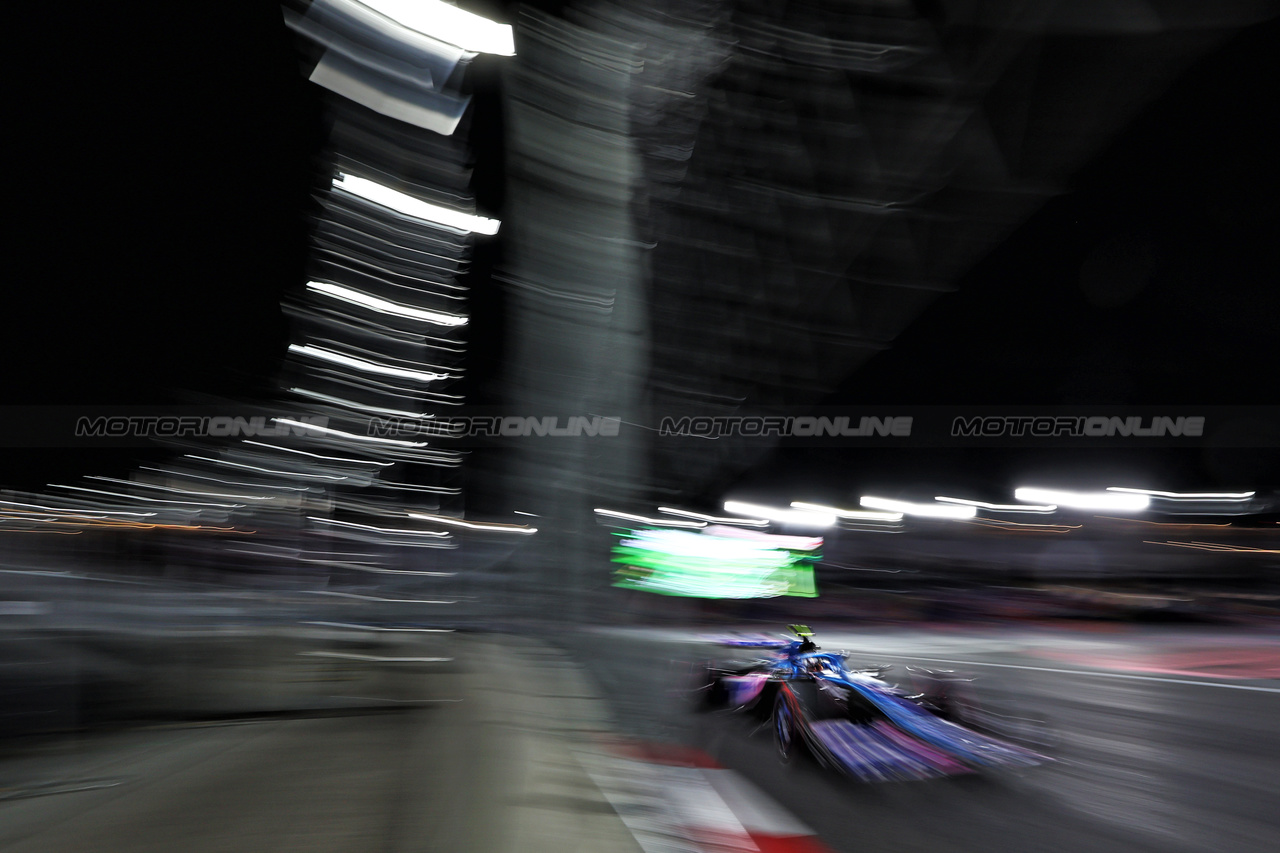 GP LAS VEGAS, Pierre Gasly (FRA) Alpine F1 Team A523.

16.11.2023. Formula 1 World Championship, Rd 22, Las Vegas Grand Prix, Las Vegas, Nevada, USA, Practice Day.

- www.xpbimages.com, EMail: requests@xpbimages.com © Copyright: Moy / XPB Images