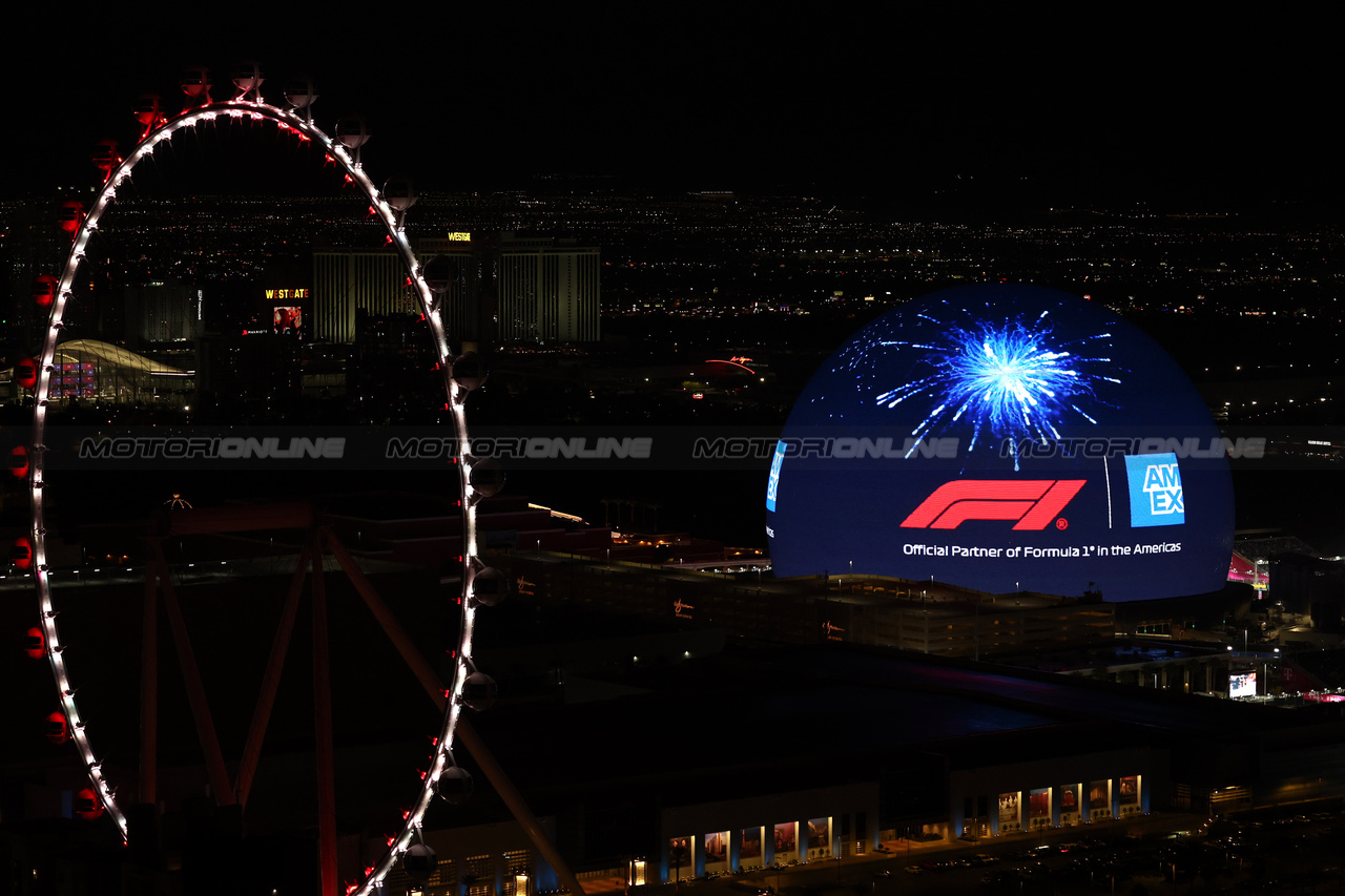 GP LAS VEGAS, Circuit Atmosfera - the Sphere.

16.11.2023. Formula 1 World Championship, Rd 22, Las Vegas Grand Prix, Las Vegas, Nevada, USA, Practice Day.

- www.xpbimages.com, EMail: requests@xpbimages.com © Copyright: Moy / XPB Images