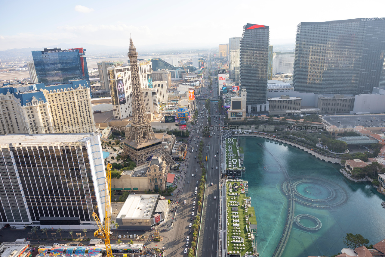 GP LAS VEGAS, An aerial view of the circuit.

16.11.2023. Formula 1 World Championship, Rd 22, Las Vegas Grand Prix, Las Vegas, Nevada, USA, Practice Day.

- www.xpbimages.com, EMail: requests@xpbimages.com © Copyright: XPB Images