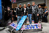 GP LAS VEGAS, (L to R): Pierre Gasly (FRA) Alpine F1 Team; Rob McElhenney (USA) Actor e Alpine F1 Team Investor; Esteban Ocon (FRA) Alpine F1 Team; e Bruno Famin (FRA) Alpine Motorsports Vice President.
16.11.2023. Formula 1 World Championship, Rd 22, Las Vegas Grand Prix, Las Vegas, Nevada, USA, Practice Day.
- www.xpbimages.com, EMail: requests@xpbimages.com © Copyright: Batchelor / XPB Images