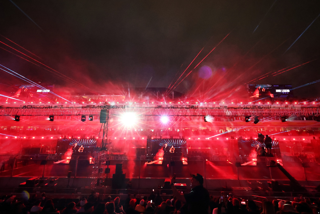 GP LAS VEGAS, Circuit Atmosfera - Opening Ceremony.

15.11.2023. Formula 1 World Championship, Rd 22, Las Vegas Grand Prix, Las Vegas, Nevada, USA, Preparation Day.

- www.xpbimages.com, EMail: requests@xpbimages.com © Copyright: Moy / XPB Images