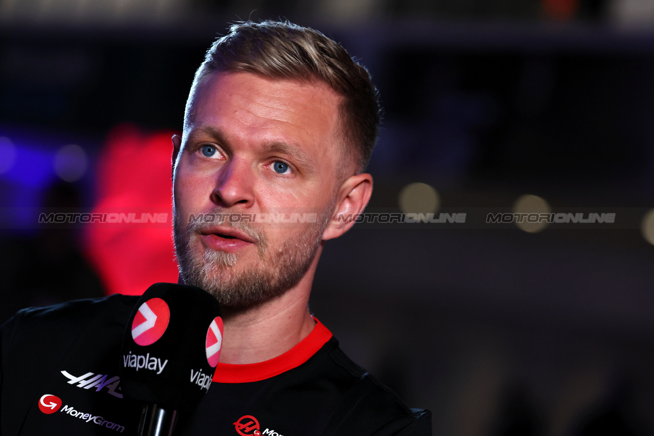 GP LAS VEGAS, Kevin Magnussen (DEN) Haas F1 Team.

15.11.2023. Formula 1 World Championship, Rd 22, Las Vegas Grand Prix, Las Vegas, Nevada, USA, Preparation Day.

- www.xpbimages.com, EMail: requests@xpbimages.com © Copyright: Moy / XPB Images