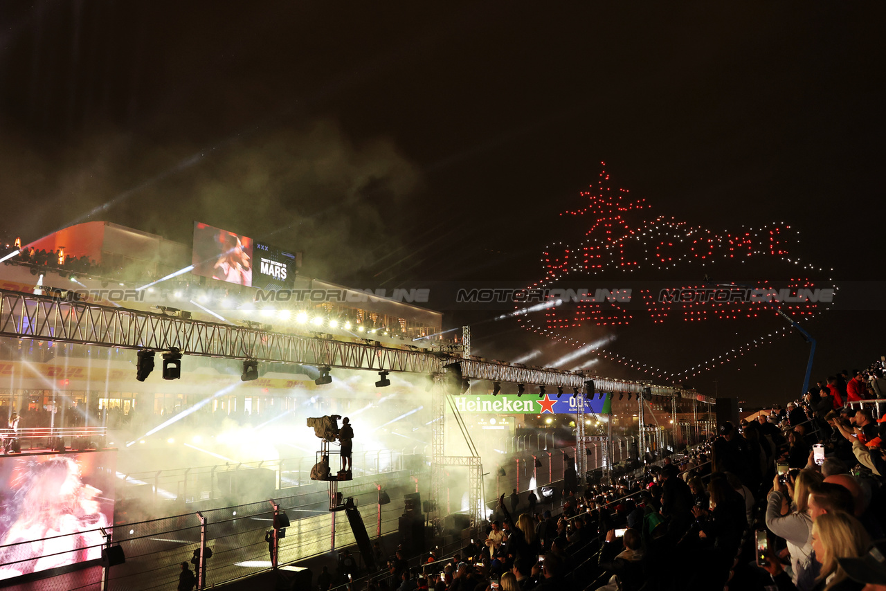 GP LAS VEGAS, Circuit Atmosfera - Opening Ceremony.

15.11.2023. Formula 1 World Championship, Rd 22, Las Vegas Grand Prix, Las Vegas, Nevada, USA, Preparation Day.

- www.xpbimages.com, EMail: requests@xpbimages.com © Copyright: Bearne / XPB Images