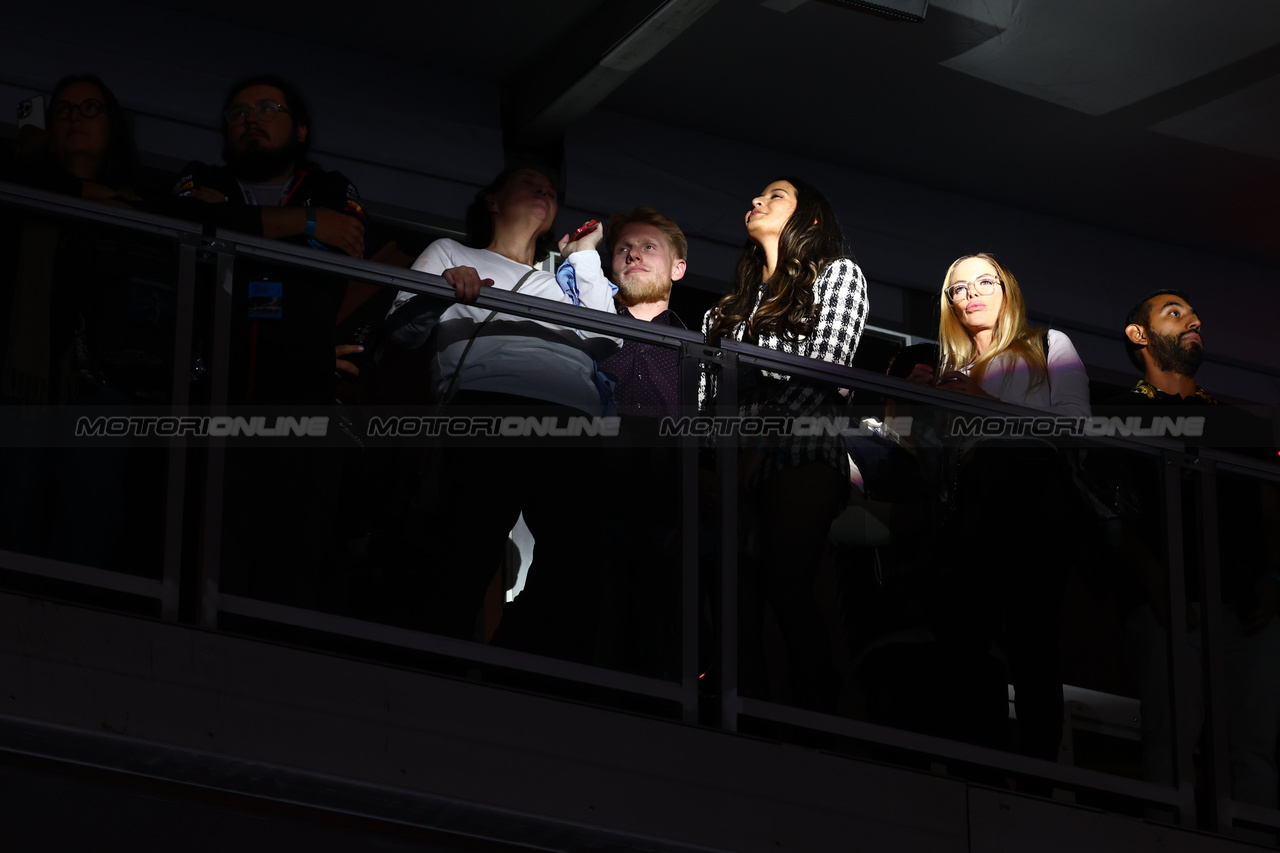 GP LAS VEGAS, Circuit Atmosfera - Opening Ceremony.

15.11.2023. Formula 1 World Championship, Rd 22, Las Vegas Grand Prix, Las Vegas, Nevada, USA, Preparation Day.

 - www.xpbimages.com, EMail: requests@xpbimages.com © Copyright: Coates / XPB Images