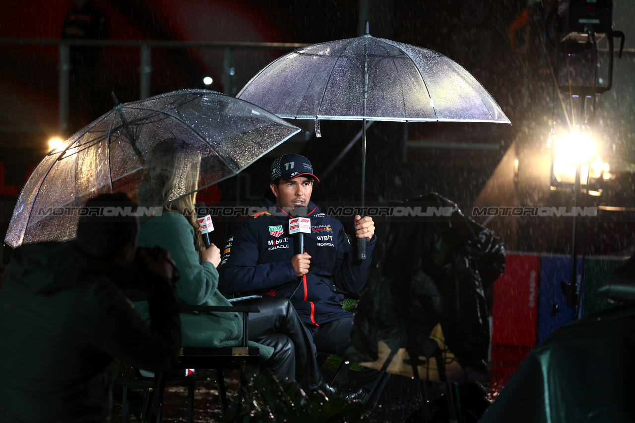 GP LAS VEGAS, Sergio Perez (MEX) Red Bull Racing.

15.11.2023. Formula 1 World Championship, Rd 22, Las Vegas Grand Prix, Las Vegas, Nevada, USA, Preparation Day.

 - www.xpbimages.com, EMail: requests@xpbimages.com © Copyright: Coates / XPB Images