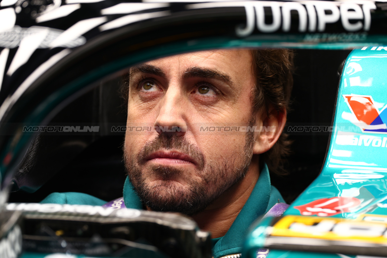 GP LAS VEGAS, Fernando Alonso (ESP) Aston Martin F1 Team AMR23.

15.11.2023. Formula 1 World Championship, Rd 22, Las Vegas Grand Prix, Las Vegas, Nevada, USA, Preparation Day.

 - www.xpbimages.com, EMail: requests@xpbimages.com © Copyright: Coates / XPB Images