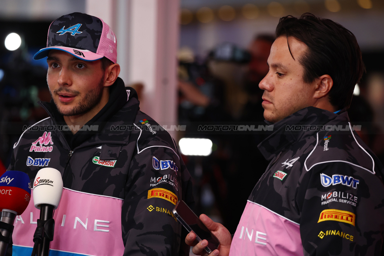 GP LAS VEGAS, Esteban Ocon (FRA) Alpine F1 Team.

15.11.2023. Formula 1 World Championship, Rd 22, Las Vegas Grand Prix, Las Vegas, Nevada, USA, Preparation Day.

 - www.xpbimages.com, EMail: requests@xpbimages.com © Copyright: Coates / XPB Images