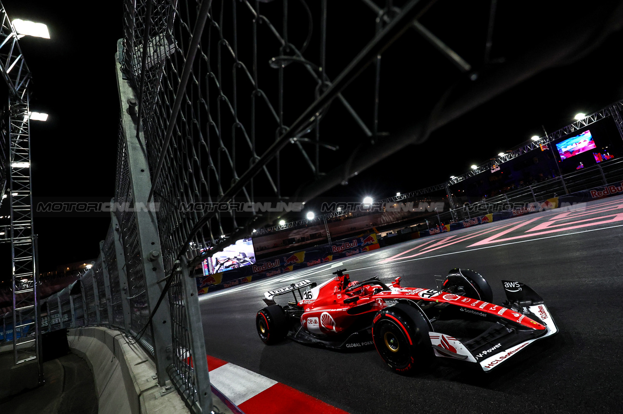 GP LAS VEGAS, Charles Leclerc (FRA), Ferrari 
17.11.2023. Formula 1 World Championship, Rd 22, Las Vegas Grand Prix, Las Vegas, Nevada, USA, Qualifiche Day.
- www.xpbimages.com, EMail: requests@xpbimages.com © Copyright: Charniaux / XPB Images