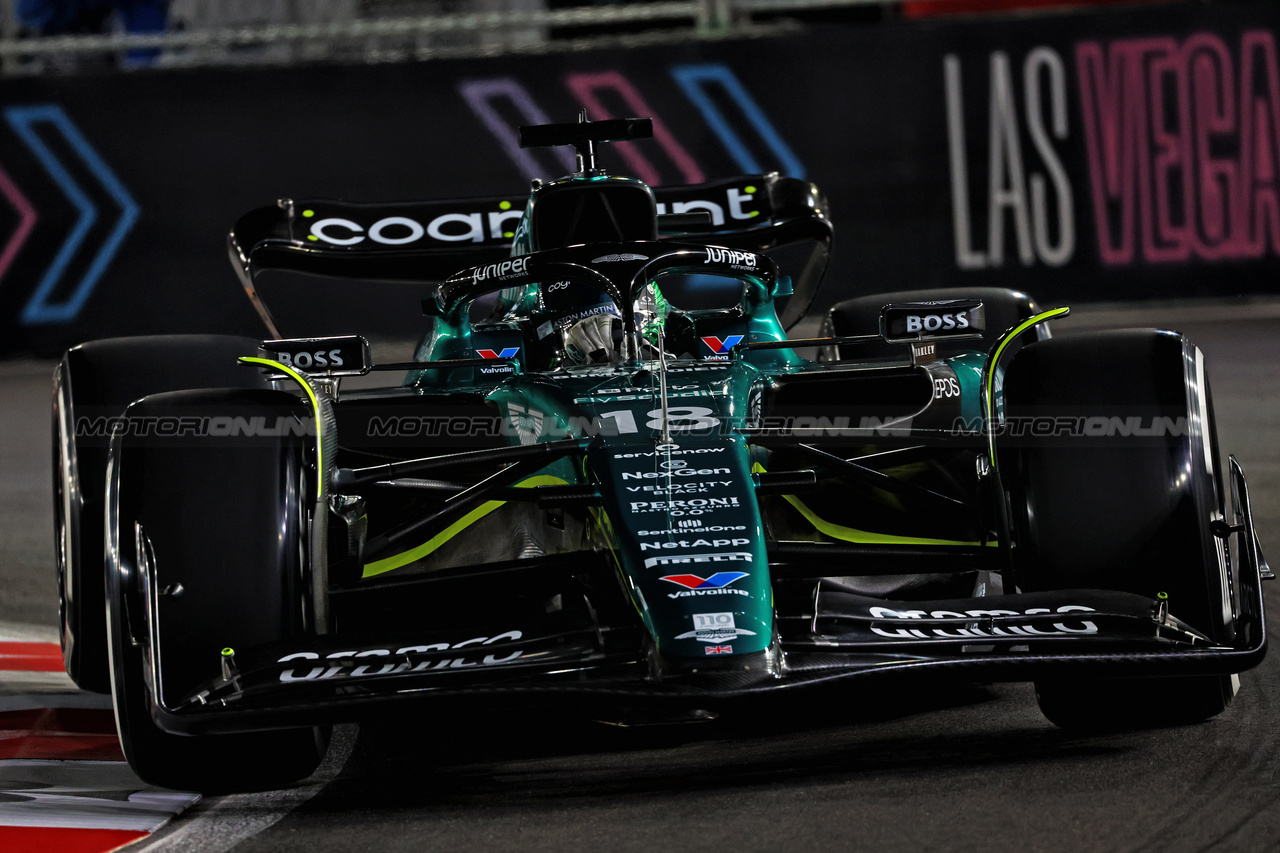 GP LAS VEGAS, Lance Stroll (CDN) Aston Martin F1 Team AMR23.

17.11.2023. Formula 1 World Championship, Rd 22, Las Vegas Grand Prix, Las Vegas, Nevada, USA, Qualifiche Day.

 - www.xpbimages.com, EMail: requests@xpbimages.com © Copyright: Coates / XPB Images