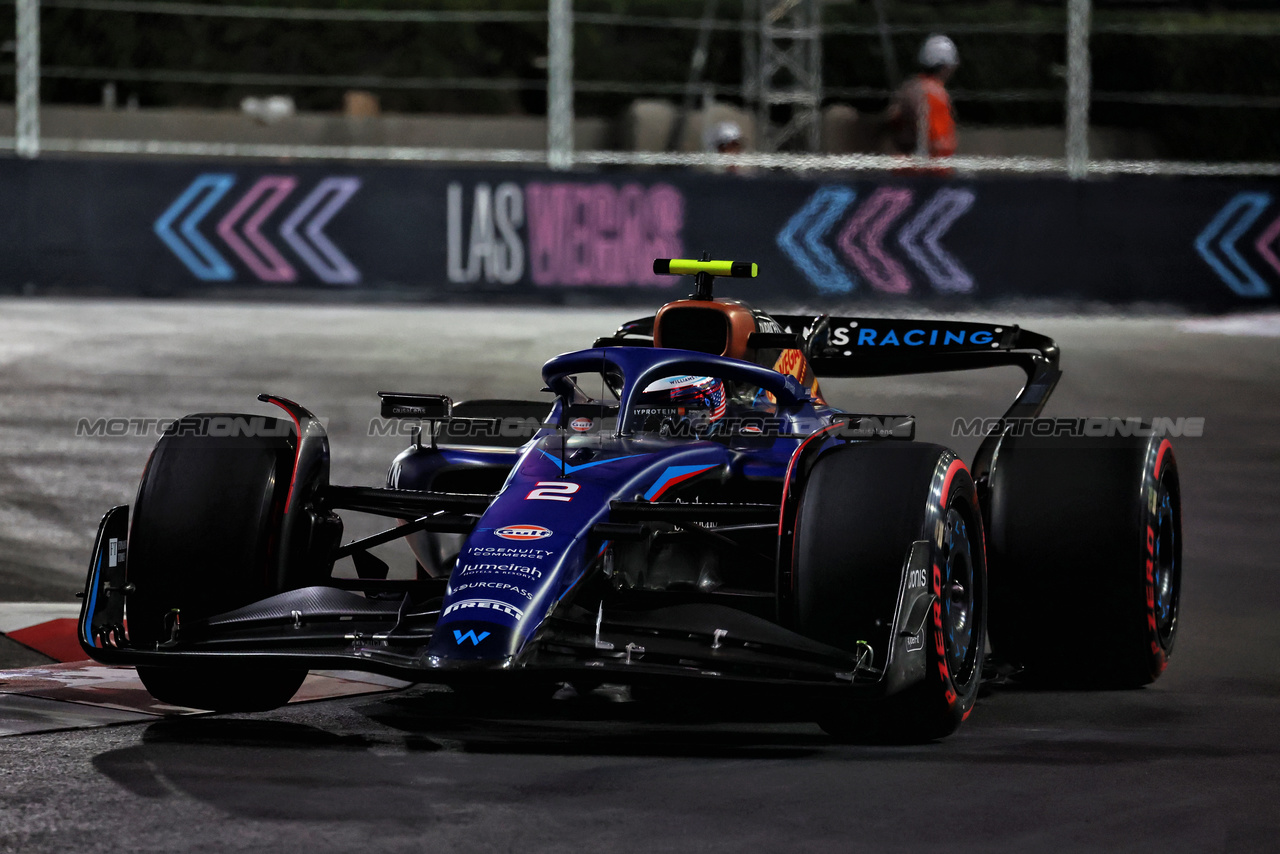 GP LAS VEGAS, Logan Sargeant (USA) Williams Racing FW45.

17.11.2023. Formula 1 World Championship, Rd 22, Las Vegas Grand Prix, Las Vegas, Nevada, USA, Qualifiche Day.

- www.xpbimages.com, EMail: requests@xpbimages.com © Copyright: Moy / XPB Images