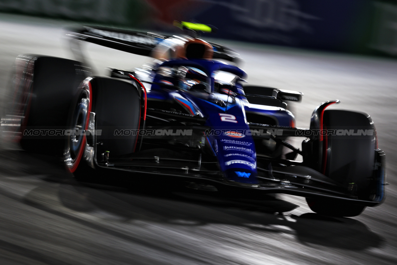 GP LAS VEGAS, Logan Sargeant (USA) Williams Racing FW45.

17.11.2023. Formula 1 World Championship, Rd 22, Las Vegas Grand Prix, Las Vegas, Nevada, USA, Qualifiche Day.

 - www.xpbimages.com, EMail: requests@xpbimages.com © Copyright: Coates / XPB Images