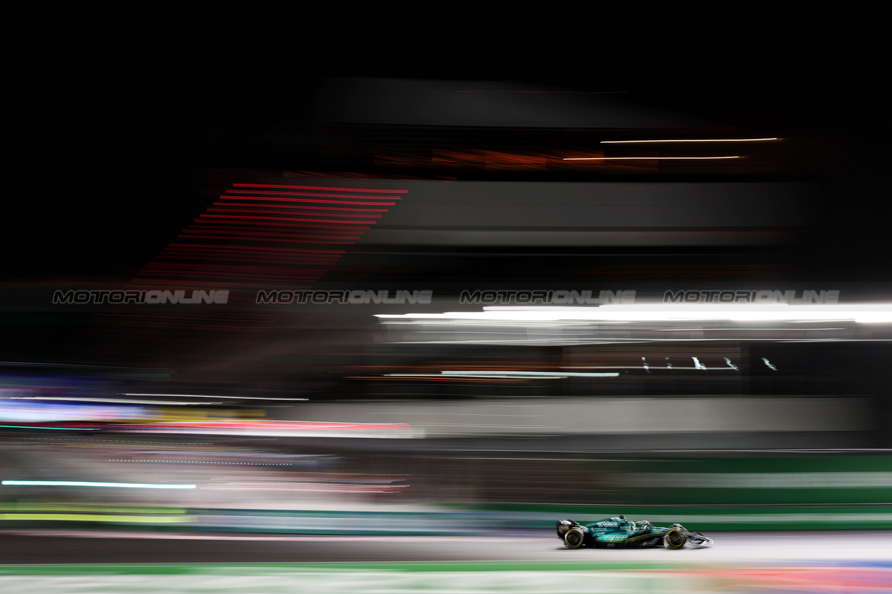 GP LAS VEGAS, Lance Stroll (CDN) Aston Martin F1 Team AMR23.

17.11.2023. Formula 1 World Championship, Rd 22, Las Vegas Grand Prix, Las Vegas, Nevada, USA, Qualifiche Day.

 - www.xpbimages.com, EMail: requests@xpbimages.com © Copyright: Staley / XPB Images