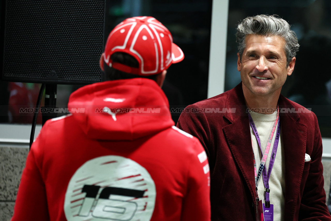 GP LAS VEGAS, Patrick Dempsey (USA) Actor with pole sitter Charles Leclerc (MON) Ferrari in qualifying parc ferme.

17.11.2023. Formula 1 World Championship, Rd 22, Las Vegas Grand Prix, Las Vegas, Nevada, USA, Qualifiche Day.

- www.xpbimages.com, EMail: requests@xpbimages.com © Copyright: Moy / XPB Images