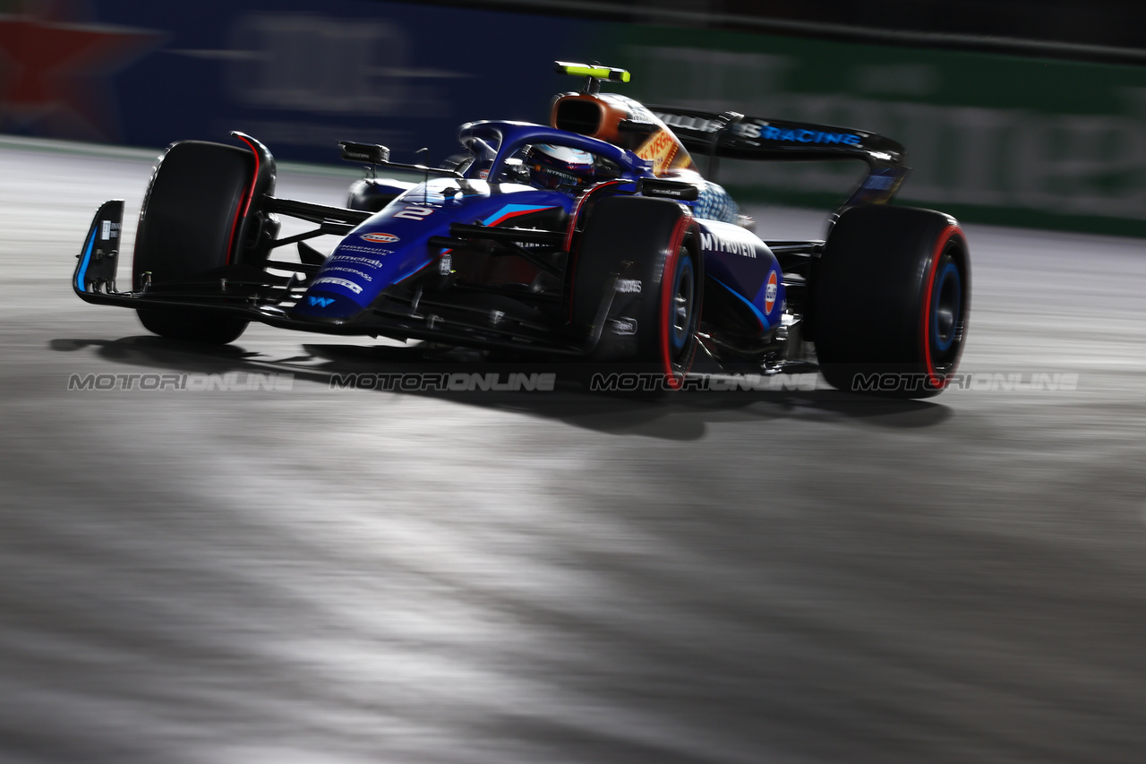 GP LAS VEGAS, Logan Sargeant (USA) Williams Racing FW45.

17.11.2023. Formula 1 World Championship, Rd 22, Las Vegas Grand Prix, Las Vegas, Nevada, USA, Qualifiche Day.

 - www.xpbimages.com, EMail: requests@xpbimages.com © Copyright: Coates / XPB Images