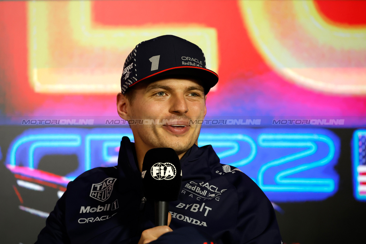 GP LAS VEGAS, Max Verstappen (NLD) Red Bull Racing in the post qualifying FIA Press Conference.

17.11.2023. Formula 1 World Championship, Rd 22, Las Vegas Grand Prix, Las Vegas, Nevada, USA, Qualifiche Day.

- www.xpbimages.com, EMail: requests@xpbimages.com © Copyright: XPB Images