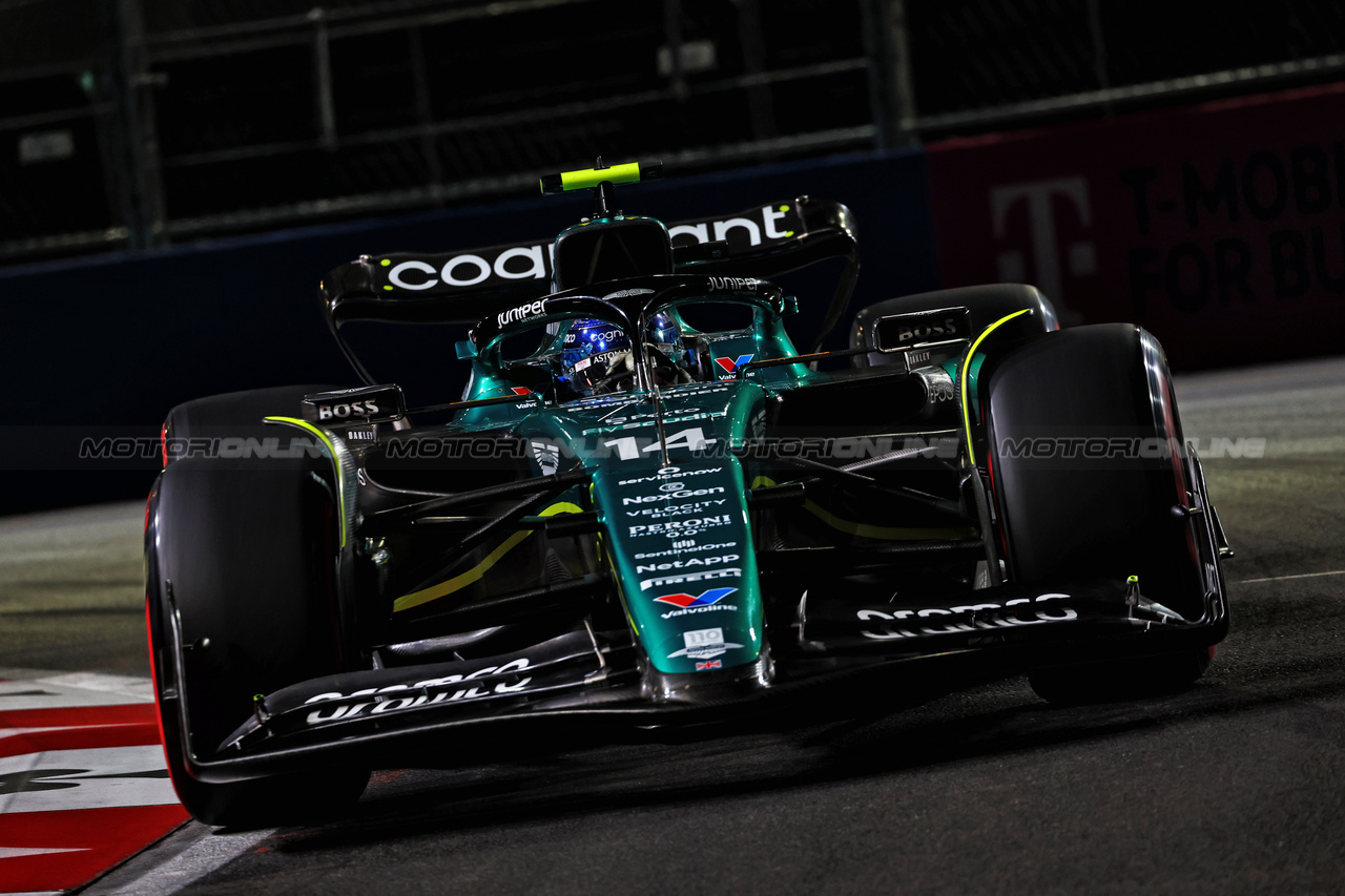 GP LAS VEGAS, Fernando Alonso (ESP) Aston Martin F1 Team AMR23.

17.11.2023. Formula 1 World Championship, Rd 22, Las Vegas Grand Prix, Las Vegas, Nevada, USA, Qualifiche Day.

 - www.xpbimages.com, EMail: requests@xpbimages.com © Copyright: Coates / XPB Images