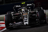 GP LAS VEGAS, Zhou Guanyu (CHN) Alfa Romeo F1 Team C43.
17.11.2023. Formula 1 World Championship, Rd 22, Las Vegas Grand Prix, Las Vegas, Nevada, USA, Qualifiche Day.
 - www.xpbimages.com, EMail: requests@xpbimages.com © Copyright: Coates / XPB Images