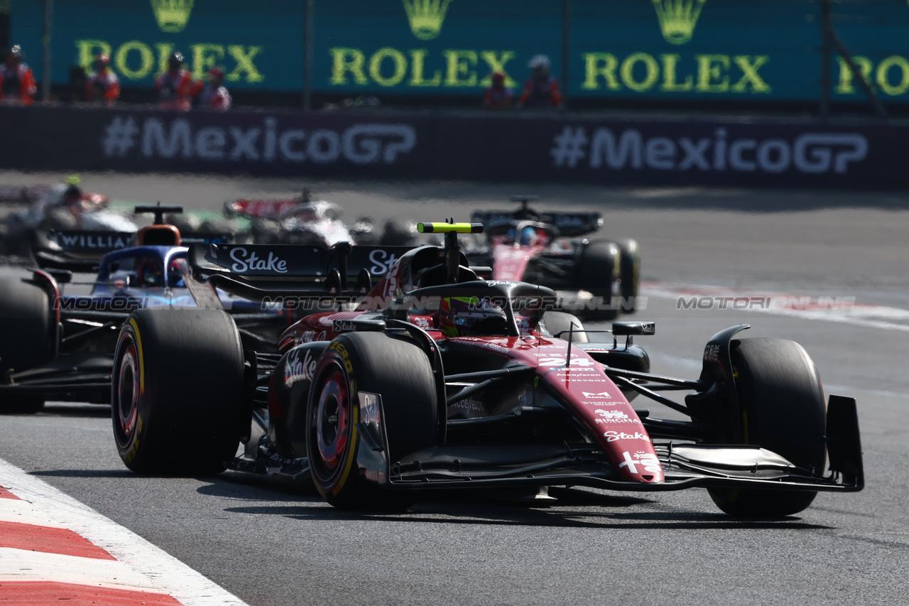 GP MESSICO, Zhou Guanyu (CHN) Alfa Romeo F1 Team C43.

29.10.2023. Formula 1 World Championship, Rd 20, Mexican Grand Prix, Mexico City, Mexico, Gara Day.

- www.xpbimages.com, EMail: requests@xpbimages.com © Copyright: Charniaux / XPB Images