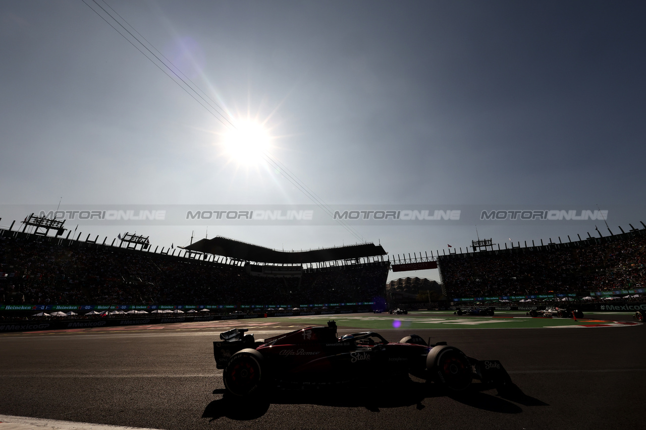 GP MESSICO, Valtteri Bottas (FIN) Alfa Romeo F1 Team C43.

29.10.2023. Formula 1 World Championship, Rd 20, Mexican Grand Prix, Mexico City, Mexico, Gara Day.

- www.xpbimages.com, EMail: requests@xpbimages.com © Copyright: Bearne / XPB Images