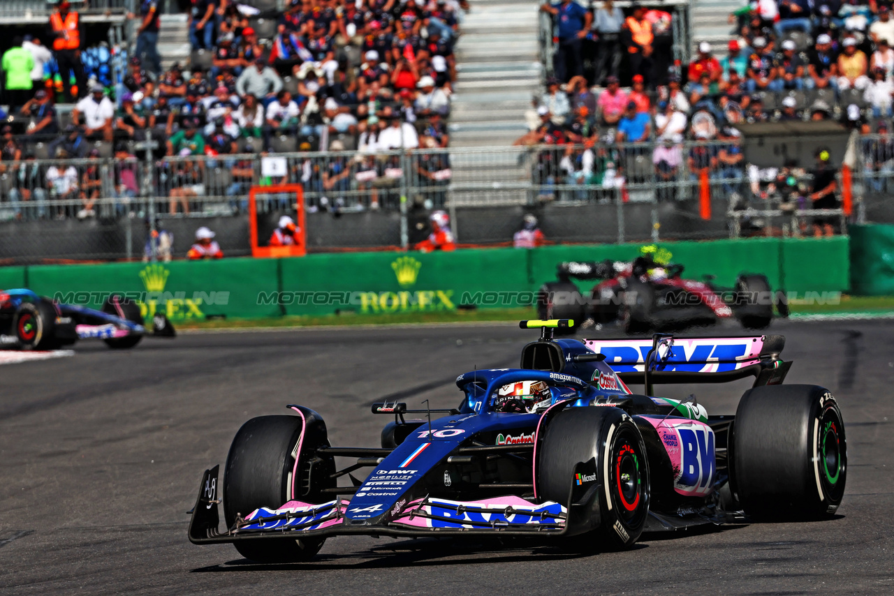GP MESSICO, Pierre Gasly (FRA) Alpine F1 Team A523.

29.10.2023. Formula 1 World Championship, Rd 20, Mexican Grand Prix, Mexico City, Mexico, Gara Day.

 - www.xpbimages.com, EMail: requests@xpbimages.com © Copyright: Coates / XPB Images