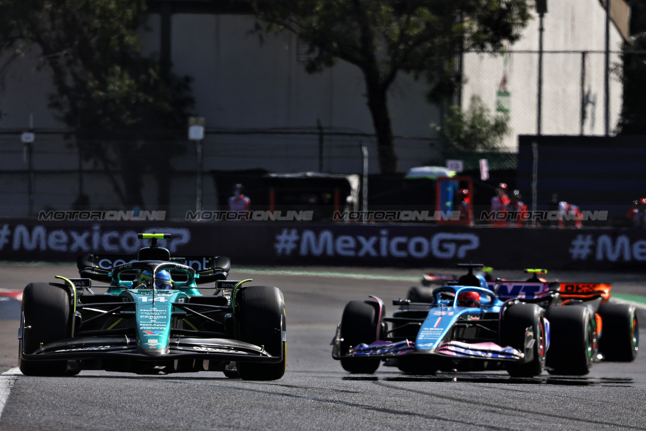 GP MESSICO, Fernando Alonso (ESP) Aston Martin F1 Team AMR23.

29.10.2023. Formula 1 World Championship, Rd 20, Mexican Grand Prix, Mexico City, Mexico, Gara Day.

- www.xpbimages.com, EMail: requests@xpbimages.com © Copyright: Charniaux / XPB Images