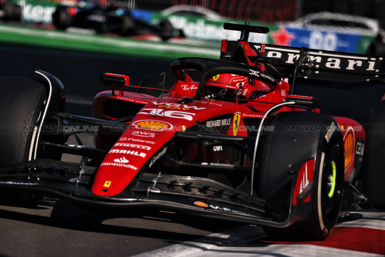 GP MESSICO, Charles Leclerc (MON) Ferrari SF-23.

29.10.2023. Formula 1 World Championship, Rd 20, Mexican Grand Prix, Mexico City, Mexico, Gara Day.

- www.xpbimages.com, EMail: requests@xpbimages.com © Copyright: Moy / XPB Images