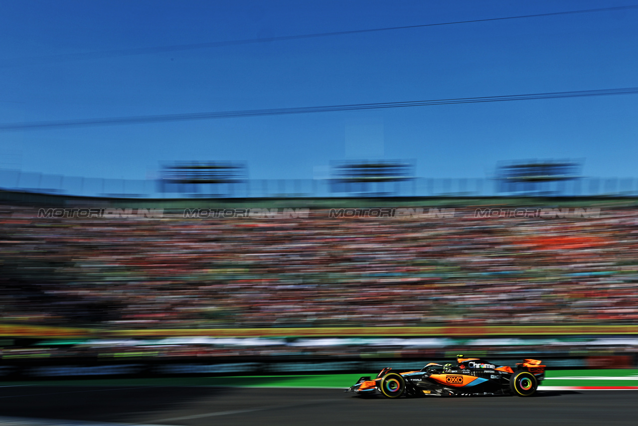 GP MESSICO, Lando Norris (GBR) McLaren MCL60.

29.10.2023. Formula 1 World Championship, Rd 20, Mexican Grand Prix, Mexico City, Mexico, Gara Day.

- www.xpbimages.com, EMail: requests@xpbimages.com © Copyright: Moy / XPB Images