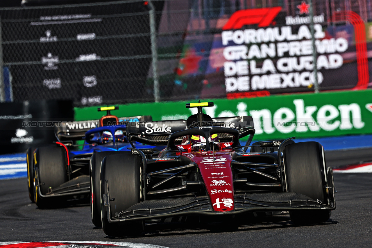 GP MESSICO, Zhou Guanyu (CHN) Alfa Romeo F1 Team C43.

29.10.2023. Formula 1 World Championship, Rd 20, Mexican Grand Prix, Mexico City, Mexico, Gara Day.

 - www.xpbimages.com, EMail: requests@xpbimages.com © Copyright: Coates / XPB Images