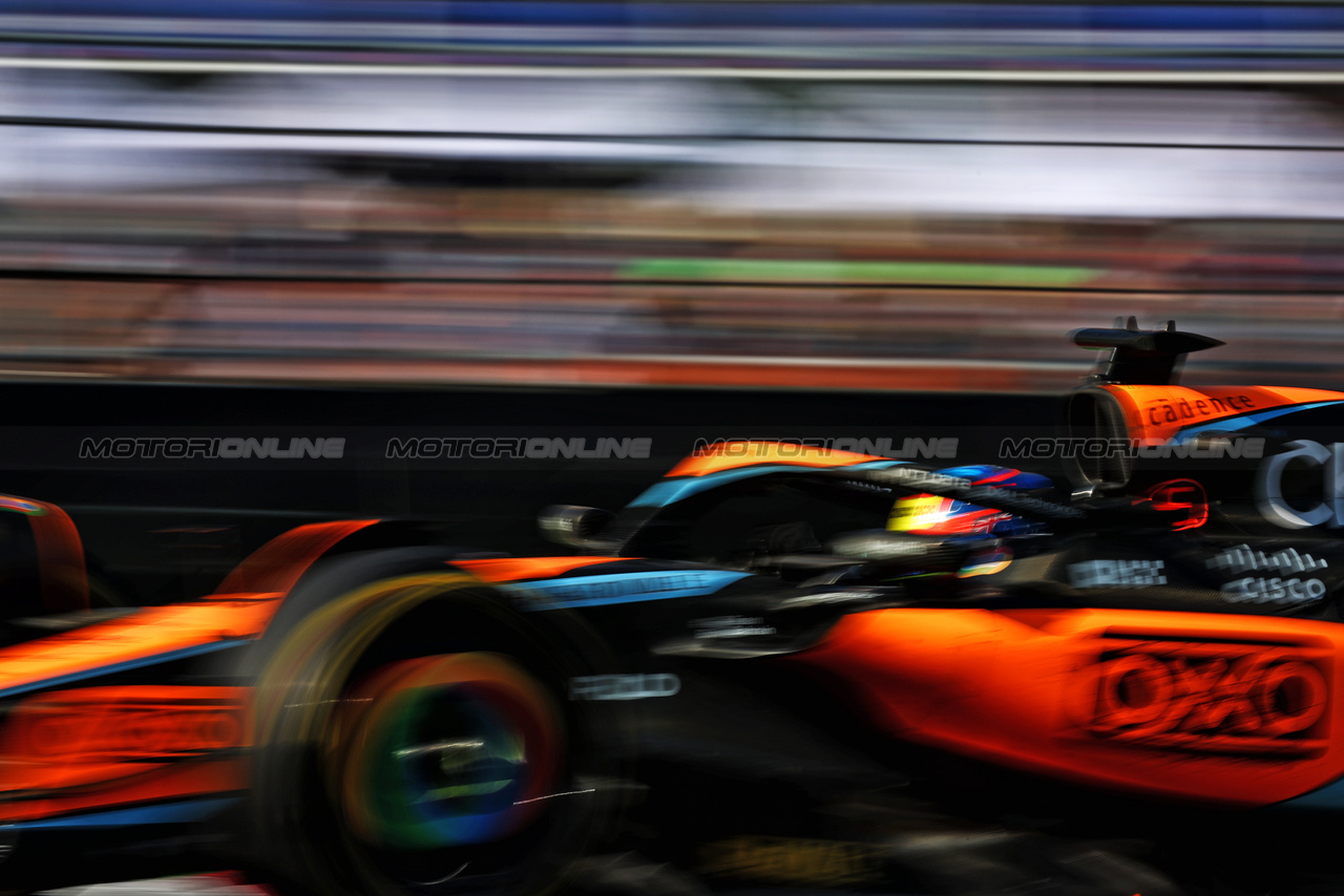 GP MESSICO, Oscar Piastri (AUS) McLaren MCL60.

29.10.2023. Formula 1 World Championship, Rd 20, Mexican Grand Prix, Mexico City, Mexico, Gara Day.

 - www.xpbimages.com, EMail: requests@xpbimages.com © Copyright: Coates / XPB Images