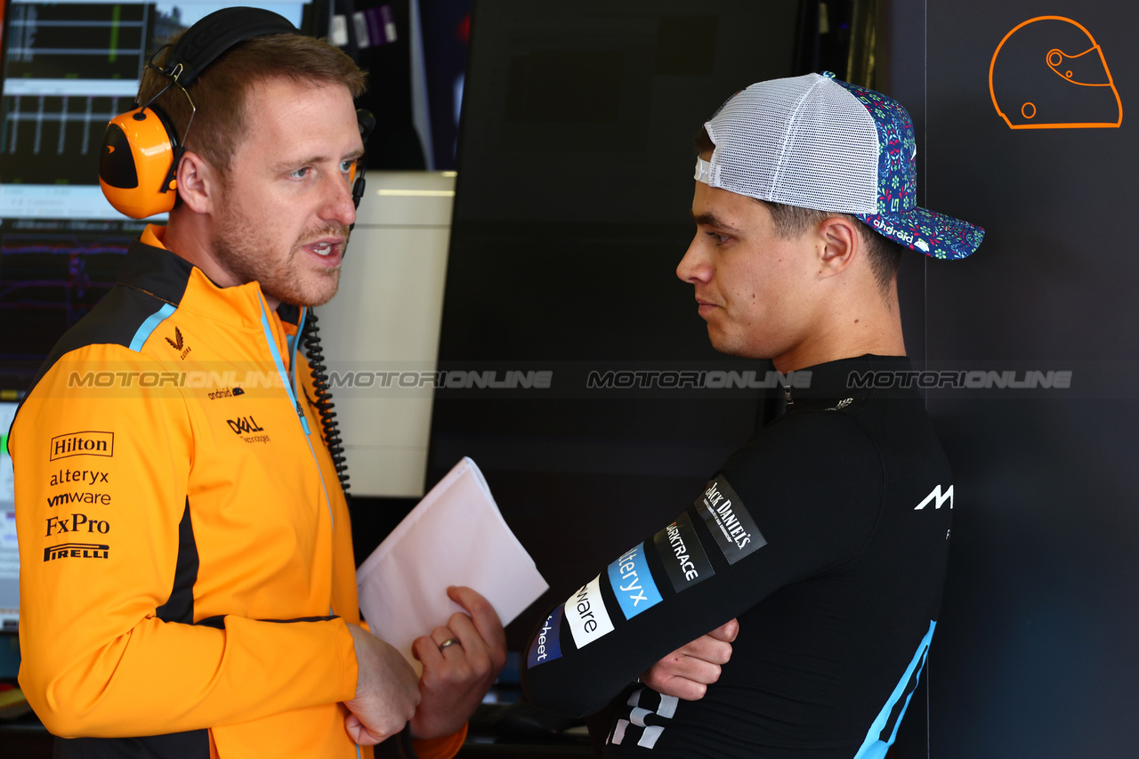 GP MESSICO, Lando Norris (GBR) McLaren.

29.10.2023. Formula 1 World Championship, Rd 20, Mexican Grand Prix, Mexico City, Mexico, Gara Day.

 - www.xpbimages.com, EMail: requests@xpbimages.com © Copyright: Coates / XPB Images