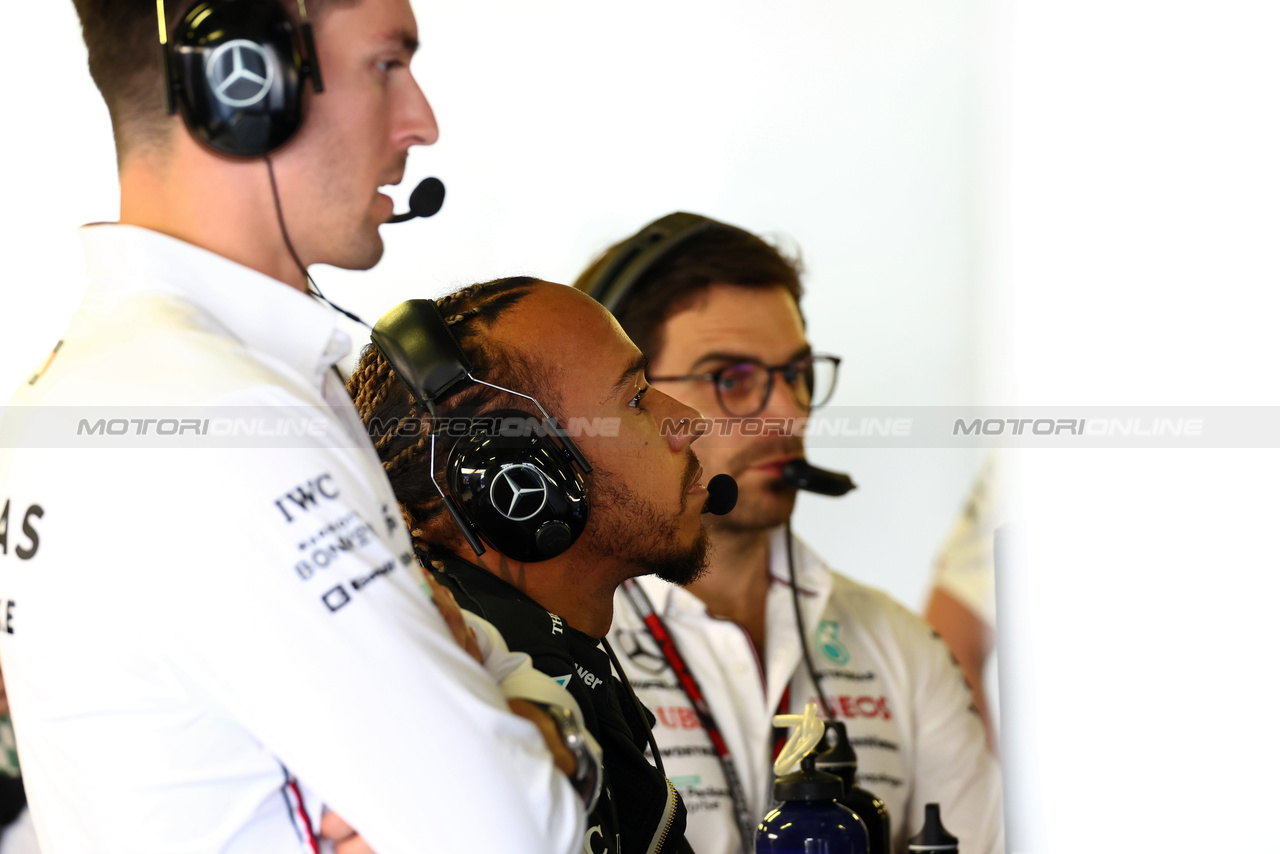 GP MESSICO, Lewis Hamilton (GBR) Mercedes AMG F1.

29.10.2023. Formula 1 World Championship, Rd 20, Mexican Grand Prix, Mexico City, Mexico, Gara Day.

 - www.xpbimages.com, EMail: requests@xpbimages.com © Copyright: Coates / XPB Images
