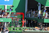 GP MESSICO, The podium (L to R): Lewis Hamilton (GBR) Mercedes AMG F1, second; Max Verstappen (NLD) Red Bull Racing, vincitore; Charles Leclerc (MON) Ferrari, third; Richard Wolverson (GBR) Red Bull Racing Performance Engineer.
29.10.2023. Formula 1 World Championship, Rd 20, Mexican Grand Prix, Mexico City, Mexico, Gara Day.
- www.xpbimages.com, EMail: requests@xpbimages.com © Copyright: Bearne / XPB Images