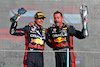 GP MESSICO, (L to R): Gara winner Max Verstappen (NLD) Red Bull Racing celebrates on the podium with Richard Wolverson (GBR) Red Bull Racing Performance Engineer.
29.10.2023. Formula 1 World Championship, Rd 20, Mexican Grand Prix, Mexico City, Mexico, Gara Day.
- www.xpbimages.com, EMail: requests@xpbimages.com © Copyright: Moy / XPB Images