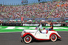 GP MESSICO, Kevin Magnussen (DEN) Haas F1 Team on the drivers' parade.
29.10.2023. Formula 1 World Championship, Rd 20, Mexican Grand Prix, Mexico City, Mexico, Gara Day.
 - www.xpbimages.com, EMail: requests@xpbimages.com © Copyright: Coates / XPB Images