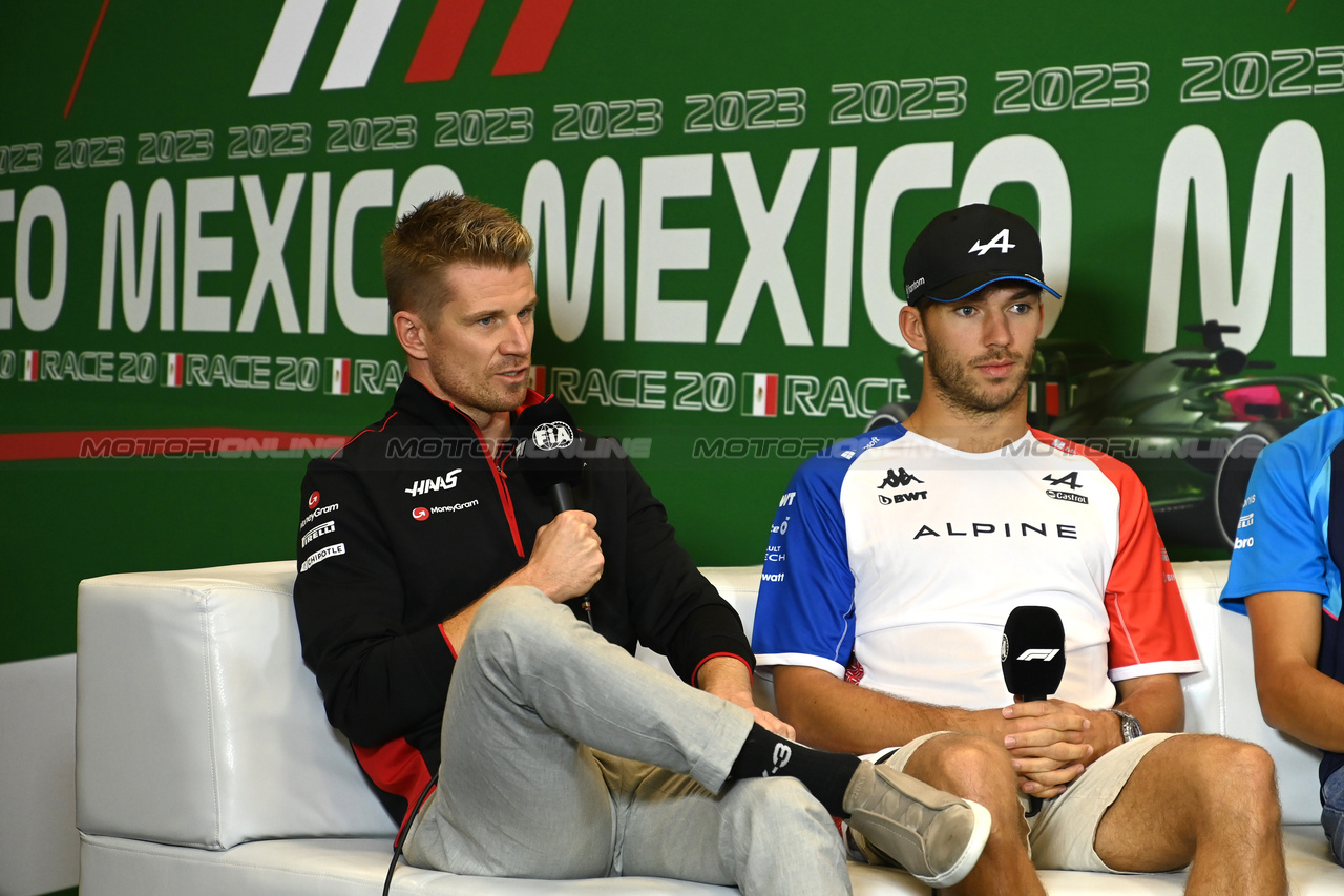 GP MESSICO, (L to R): Nico Hulkenberg (GER) Haas F1 Team e Pierre Gasly (FRA) Alpine F1 Team in the FIA Press Conference.

26.10.2023. Formula 1 World Championship, Rd 20, Mexican Grand Prix, Mexico City, Mexico, Preparation Day.

- www.xpbimages.com, EMail: requests@xpbimages.com © Copyright: XPB Images