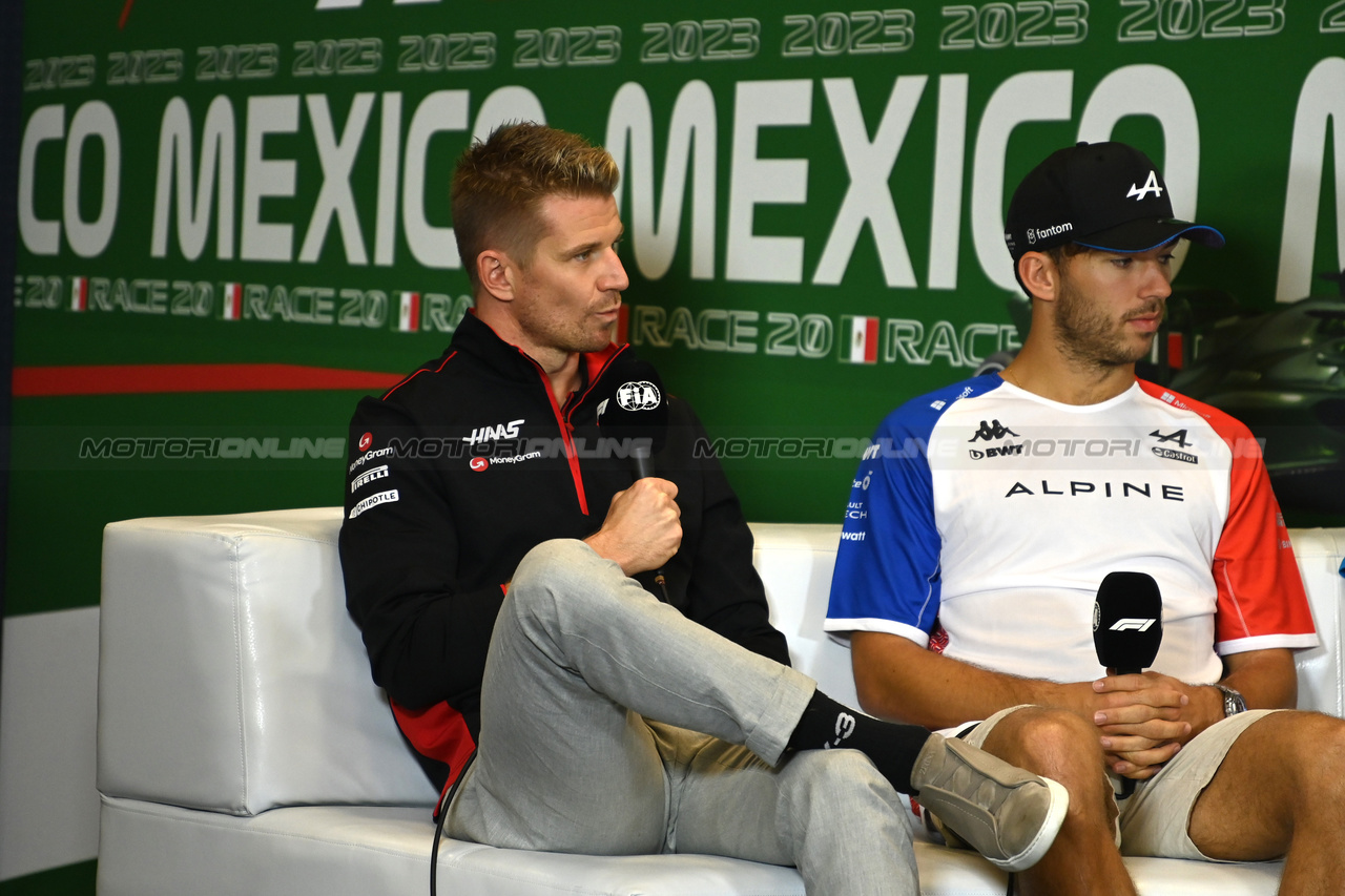 GP MESSICO, (L to R): Nico Hulkenberg (GER) Haas F1 Team e Pierre Gasly (FRA) Alpine F1 Team in the FIA Press Conference.

26.10.2023. Formula 1 World Championship, Rd 20, Mexican Grand Prix, Mexico City, Mexico, Preparation Day.

- www.xpbimages.com, EMail: requests@xpbimages.com © Copyright: XPB Images