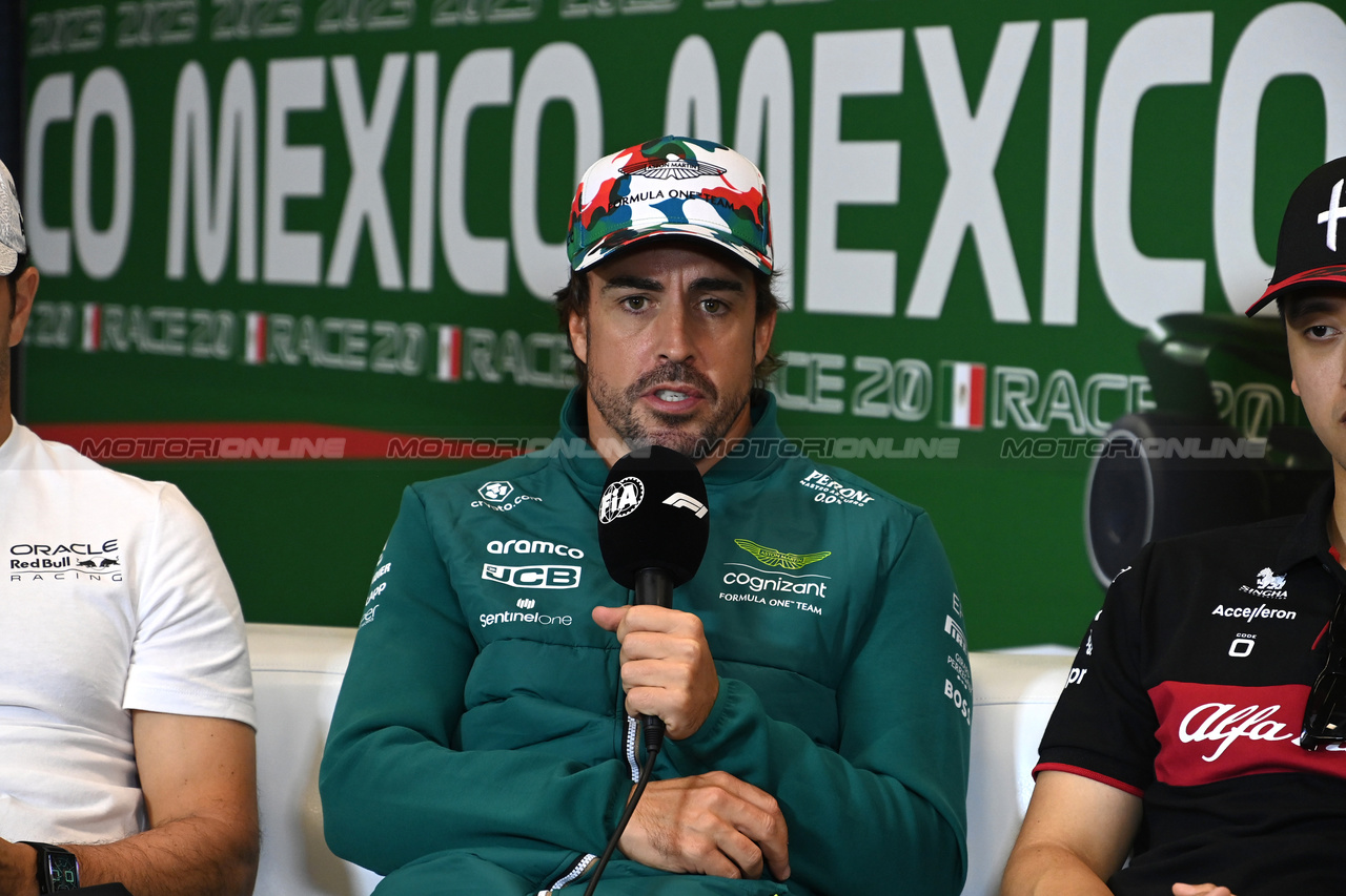 GP MESSICO, Fernando Alonso (ESP) Aston Martin F1 Team in the FIA Press Conference.

26.10.2023. Formula 1 World Championship, Rd 20, Mexican Grand Prix, Mexico City, Mexico, Preparation Day.

- www.xpbimages.com, EMail: requests@xpbimages.com © Copyright: XPB Images