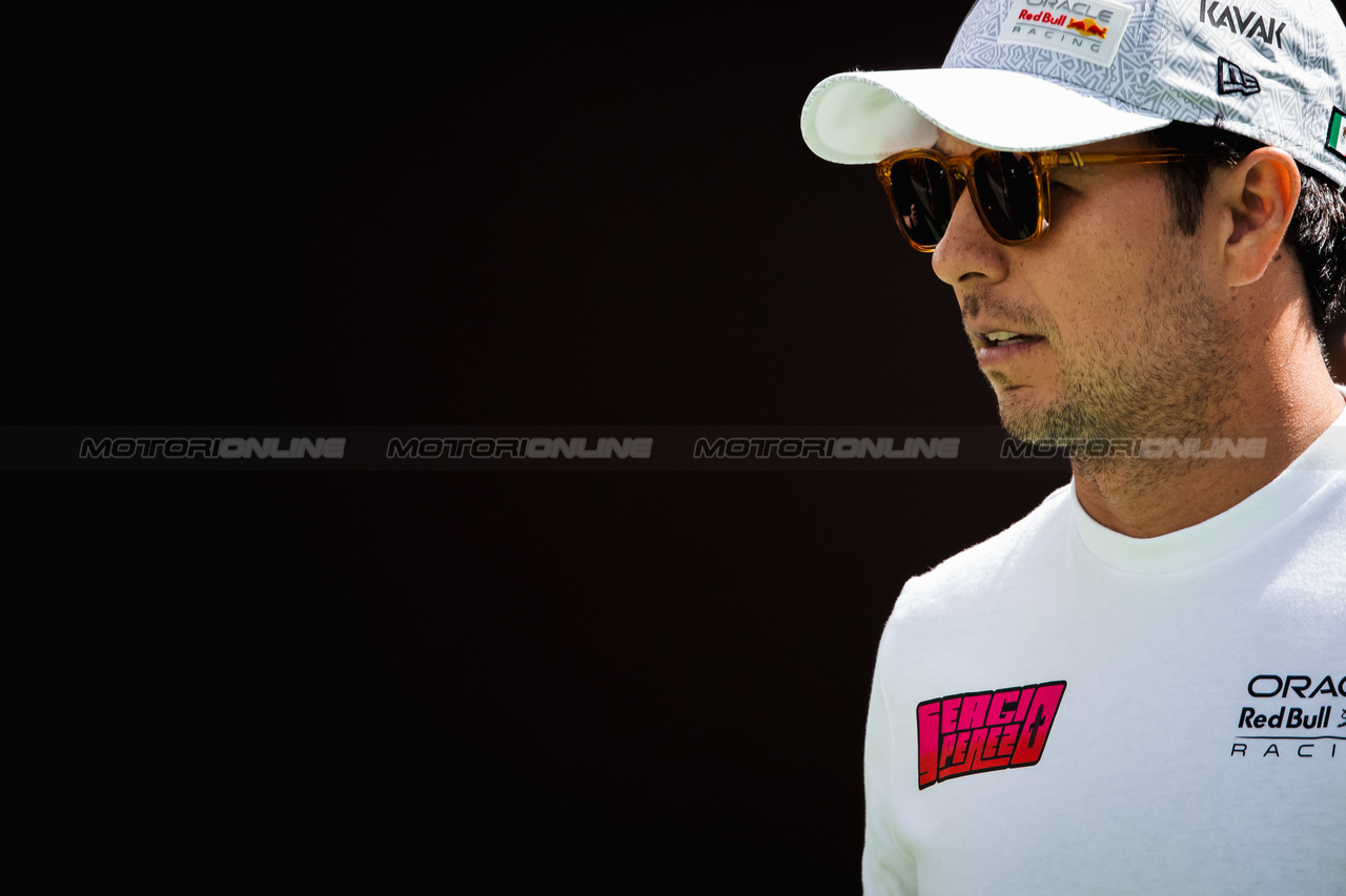GP MESSICO, Sergio Perez (MEX) Red Bull Racing.

26.10.2023. Formula 1 World Championship, Rd 20, Mexican Grand Prix, Mexico City, Mexico, Preparation Day.

- www.xpbimages.com, EMail: requests@xpbimages.com © Copyright: Bearne / XPB Images