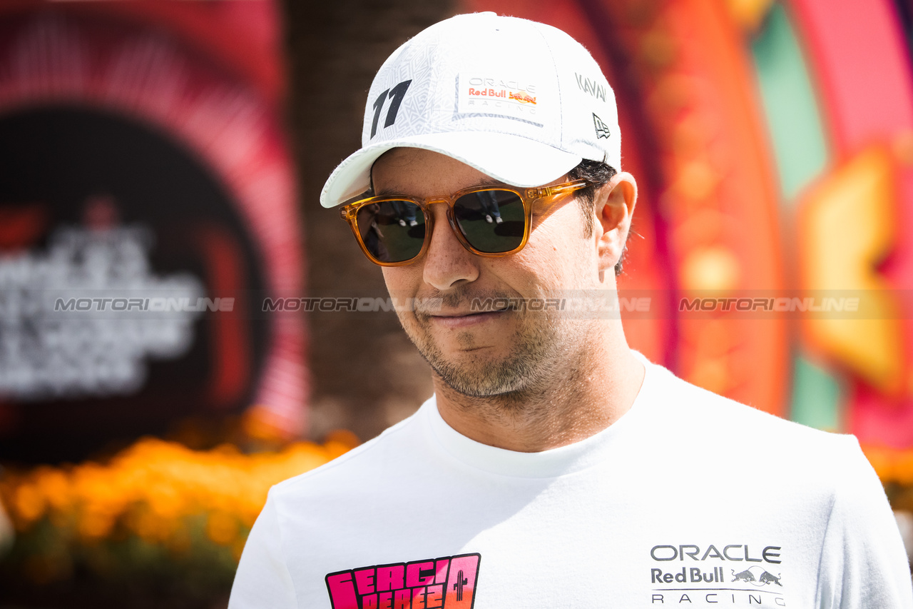GP MESSICO, Sergio Perez (MEX) Red Bull Racing.

26.10.2023. Formula 1 World Championship, Rd 20, Mexican Grand Prix, Mexico City, Mexico, Preparation Day.

- www.xpbimages.com, EMail: requests@xpbimages.com © Copyright: Bearne / XPB Images