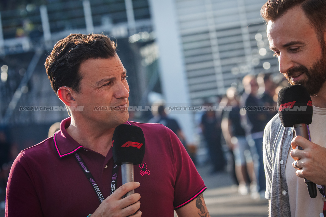 GP MESSICO, (L to R): Will Buxton (GBR) F1 Digital Presenter with James Hinchcliffe (CDN) IndyCar Driver.

26.10.2023. Formula 1 World Championship, Rd 20, Mexican Grand Prix, Mexico City, Mexico, Preparation Day.

- www.xpbimages.com, EMail: requests@xpbimages.com © Copyright: Bearne / XPB Images