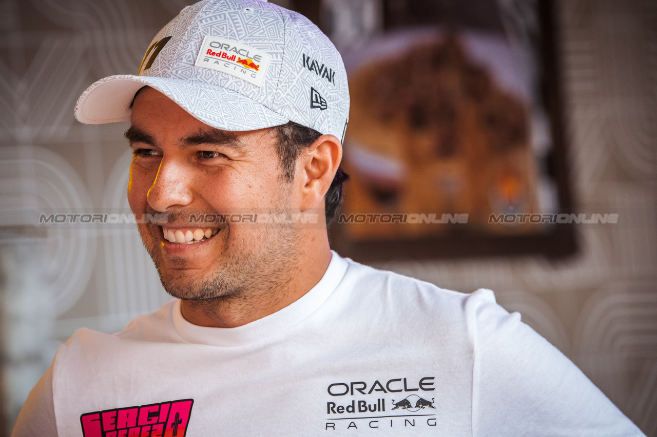 GP MESSICO, Sergio Perez (MEX) Red Bull Racing.

26.10.2023. Formula 1 World Championship, Rd 20, Mexican Grand Prix, Mexico City, Mexico, Preparation Day.

- www.xpbimages.com, EMail: requests@xpbimages.com © Copyright: Bearne / XPB Images