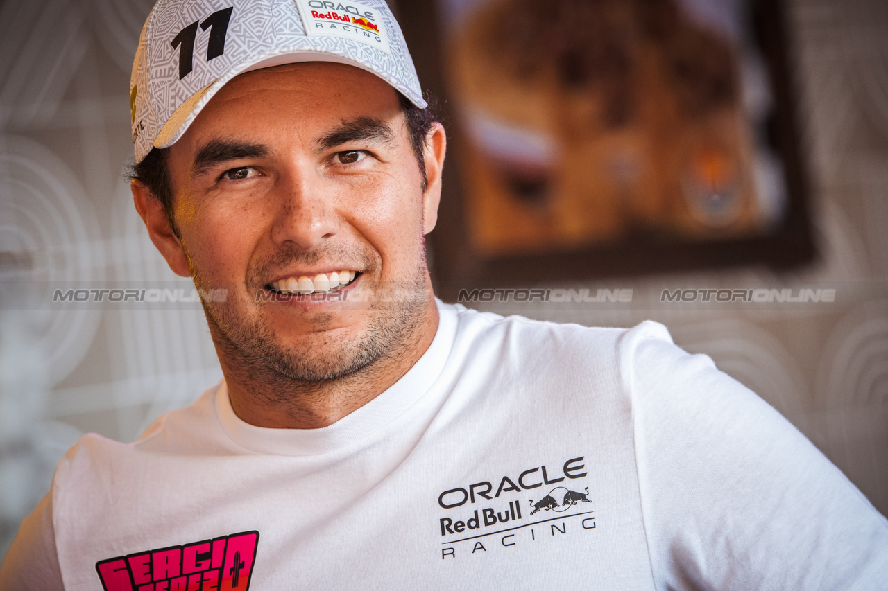 GP MESSICO, Sergio Perez (MEX) Red Bull Racing.

26.10.2023. Formula 1 World Championship, Rd 20, Mexican Grand Prix, Mexico City, Mexico, Preparation Day.

- www.xpbimages.com, EMail: requests@xpbimages.com © Copyright: Bearne / XPB Images
