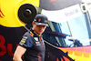 GP MESSICO, Max Verstappen (NLD) Red Bull Racing with the giant helmet of Sergio Perez (MEX) Red Bull Racing.
26.10.2023. Formula 1 World Championship, Rd 20, Mexican Grand Prix, Mexico City, Mexico, Preparation Day.
 - www.xpbimages.com, EMail: requests@xpbimages.com © Copyright: Coates / XPB Images