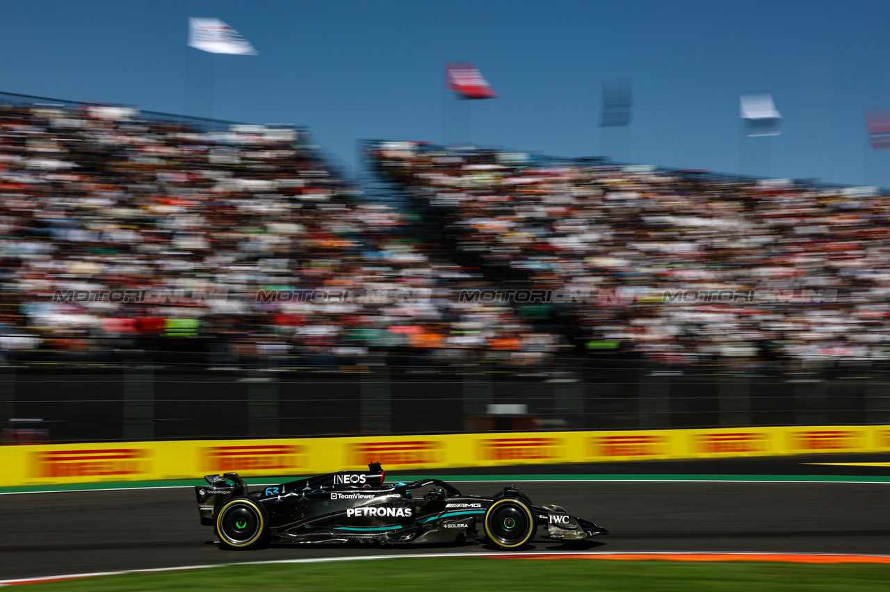 GP MESSICO, George Russell (GBR), Mercedes AMG F1 
28.10.2023. Formula 1 World Championship, Rd 20, Mexican Grand Prix, Mexico City, Mexico, Qualifiche Day.
- www.xpbimages.com, EMail: requests@xpbimages.com © Copyright: Charniaux / XPB Images