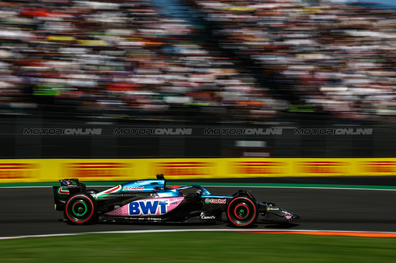 GP MESSICO, Esteban Ocon (FRA), Alpine F1 Team 
28.10.2023. Formula 1 World Championship, Rd 20, Mexican Grand Prix, Mexico City, Mexico, Qualifiche Day.
- www.xpbimages.com, EMail: requests@xpbimages.com © Copyright: Charniaux / XPB Images